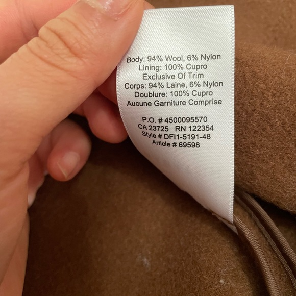 [SOLD] Aritzia Stedman Coat XXS GUC - Picture 3 of 8